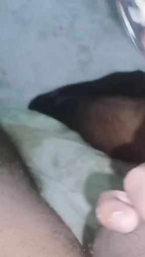 Butiful Pakistani gril   Clip 1