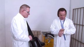 Two Big Dicks Devastate Pretty Patient's Holes Roughly