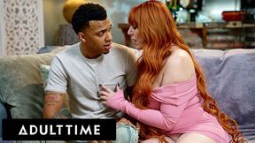 Romantic Lauren Phillips and Lawson Jones at milf trailer