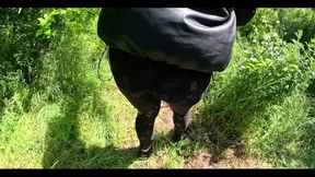Hot Outdoor Blowjob