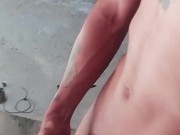 Rich bricklayer with a very big cock gets horny at lunchtime at the construction site