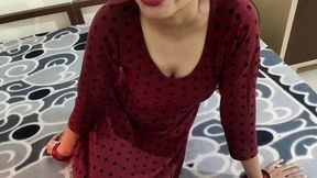 Desi Indian Stepmom Teaches Stepson How to Satisfy His GF in Hindi Dirty Talk Saarabhabhi6