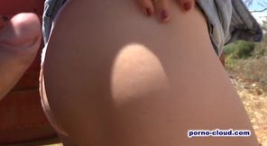 Fun in the sun with anal fuck