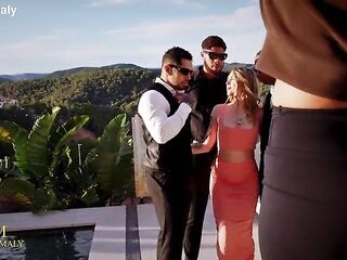 Unexpected three BBC Group sex During Photoshoot,Irish Snowbunny Tina Snow Voided urine On & Destroyed