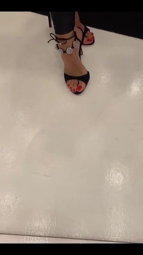 Always Trying Shoes. I Am a Shoe's Addicted, I Confess. Accepting All of Them