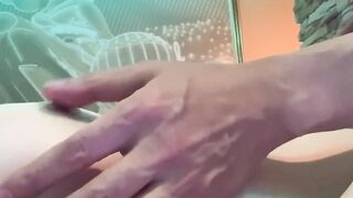 乳首フェチ必見！彼女は感じながら乳首イキ♡