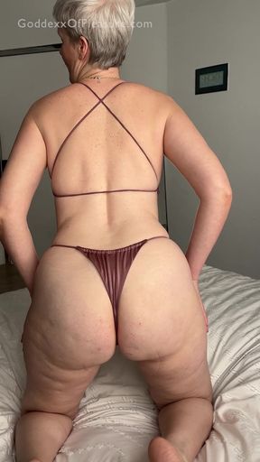 Stepson Convinces Mommy to Wear Bikini on Vacation JOI