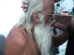 Daddy Santa Paul Eats Breakfast
