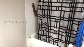 Shower time with sexy thick dirty Diana
