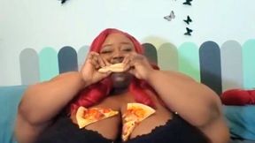 3 Pizzas + 1L Pineapple Juice Challenge – I Almost Bit Off More Than I Could Chew!