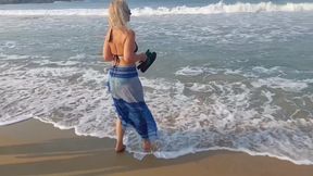 Amateur Blonde Mature Wife Enjoys Sex After Walking