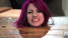 Latex fetish gummi girls