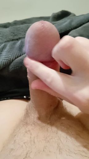 My girlfriend says that I should not fuck her in the mouth in the morning, but fuck my hand  #9