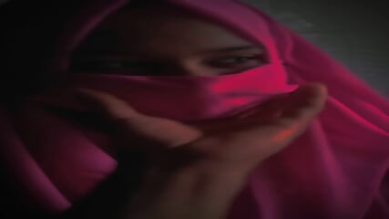 Cute pink hijabi bhabi