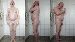 einseifen und abduschen unter der dusche