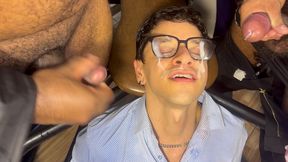 yuri gaucho - profissonais fodendo o cliente e garantindo o bonus do mes - sexo gay parodia - sexo interracial brasil