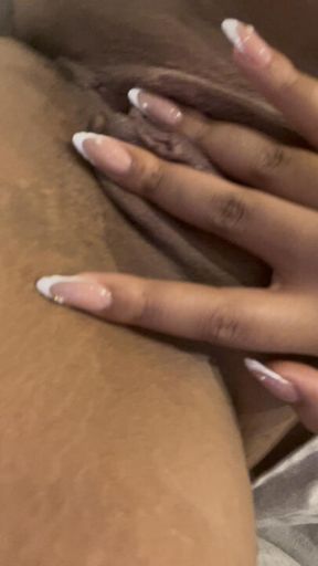Wet pussy🤤💦