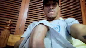 Handsome Venezuelan latino with big cock jerks off on cam