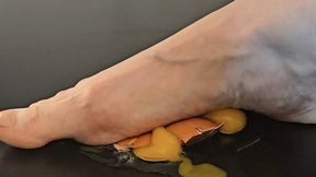 Slow Egg Foot Crush - Shell Crack & Thick Wet Texture (Close-Up Sound)
