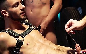 Devin Franco drills his cock in Skyes ass and pumps him deep