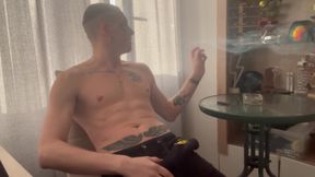 Morning Handjob and Cum Instead of Breakfast