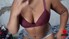 mel fadinha nao aguentou a pica grande e gozou gostoso levo gozada dentro tambem