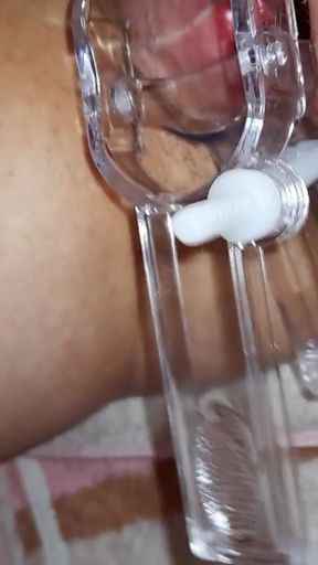 Dilated pussy   Clip 1