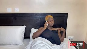 Black dude bangs curvy ebony babe's massive juggs with monster schlong