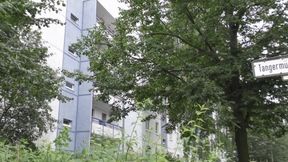 Sexy big ass brunette fucked in her wet pussy