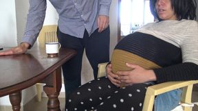 Rich Pregnant Arab Housewife Has a Naked Indian Servant in Dubai