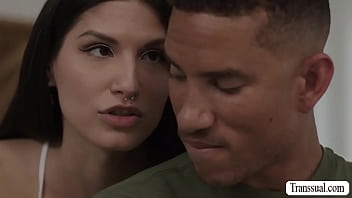 Gorgeous Tgirl Zariah Aura analed by Axel Green