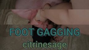 Deep foot gagging