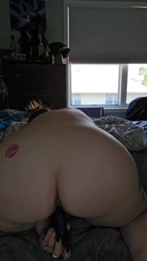 Squirting puddles from behind