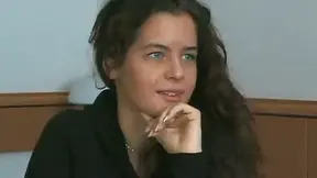 Sizzling Patricia Smelt Shows Her Body and Enjoys Double Penetration Thrills