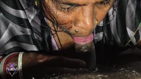 Hot Sangeeta Bhabhi Blowing Cock and Swallowing My Cum