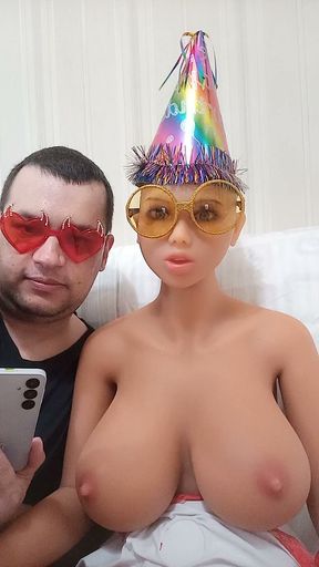 Vasile Mondialu blonde good romania doll barbi