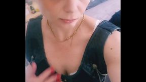 Bonjour toi j'_ai tr&egrave_s envie de voir ta bite et de la sentir en moi. Tu viens ?