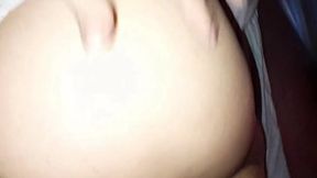 Suegro B  Entra a mi habitaci�n despu�s de la fiesta para hacerme mi ma�anero