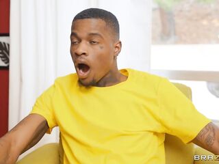 Brazzers: Puffy Cunt Ginger Anal Squirter Cheats with Large Wang on PornHD