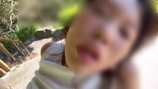 [Personal shooting / Outdoor exposure / Affair] An affair wife who can not stand her voice on a park bench with net cosplay