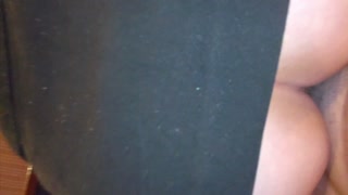 無修正（熟年カップル）オシャブリで硬くなったチンポ♡下から思い切り何度も突き上げて！！！