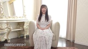 Former TV host Airi Ichise delivers a sultry blowjob with a naughty smile and creamy