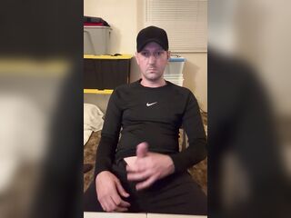 Cumming all over desk to Mia Khalifa