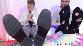 ”Darius & jock Cyrus got their lessons in a feet worship by hunky Monstah Mike”