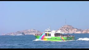 voici ma video du dimanche, une ballade en mer sur les cotes marseillaises, ...