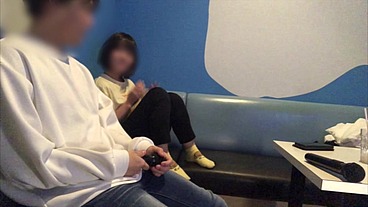 可愛いショートカット黒髪の後輩とカラオケで遊んでる時に「好きなんだよね」と言ったら後輩も「私も同じ事言おうとしてました」と