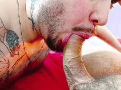 n o conseguia dormir ent o fui dormir na cama do meu pa