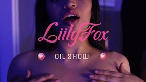 Oil Show 😈 with my big breasts