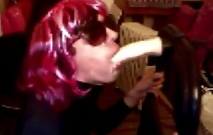 Sonia cd deepthroating vibrator