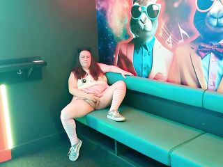 RISKY Bowling Alley Public Karaoke Room - Tilly D